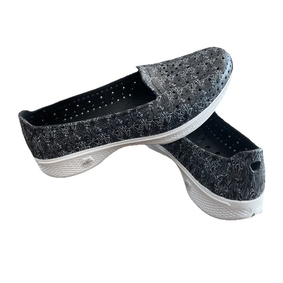 Skechers Women Water Slip Ons H2GO Black/Gray Print Flutter Water Shoes Sz 8 EUC - Picture 2 of 6